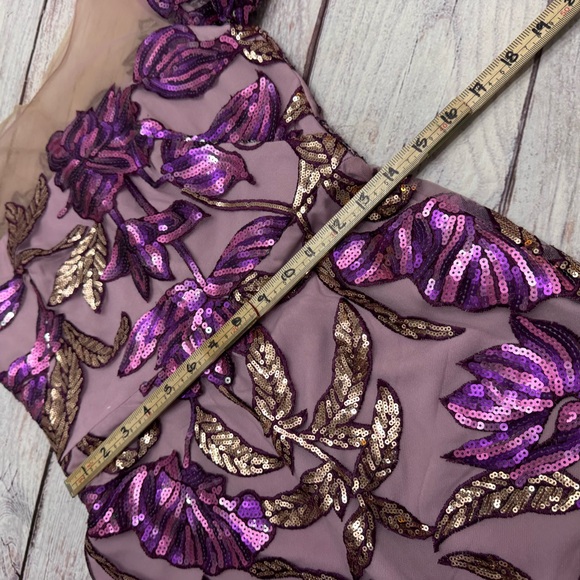Marchesa Notte Lotus Sequin Tulle Sheath Dress In Purple Mauve Size 4 - Picture 4 of 9